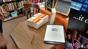 Books on table Ottos